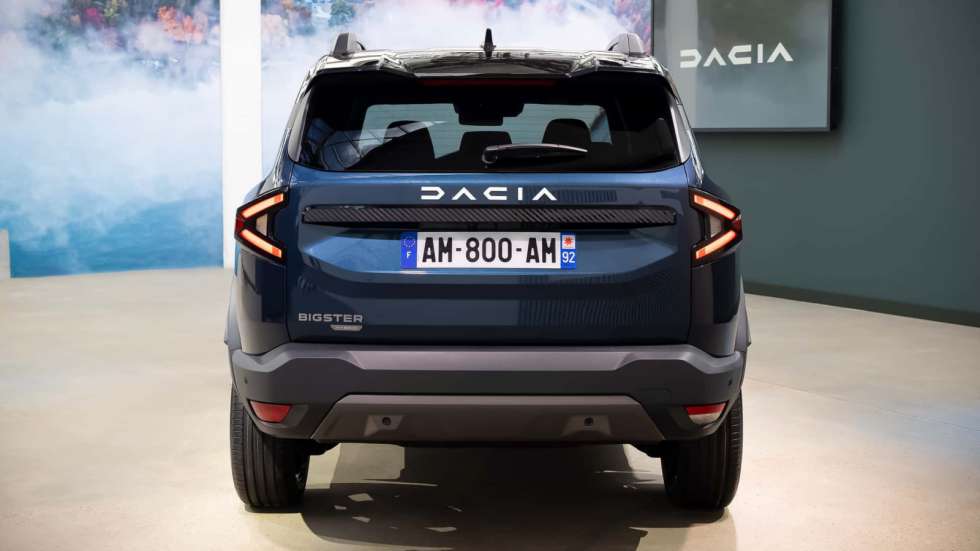 Πρεμιέρα για το Dacia Bigster | Υβριδικό με έως 155 άλογα 